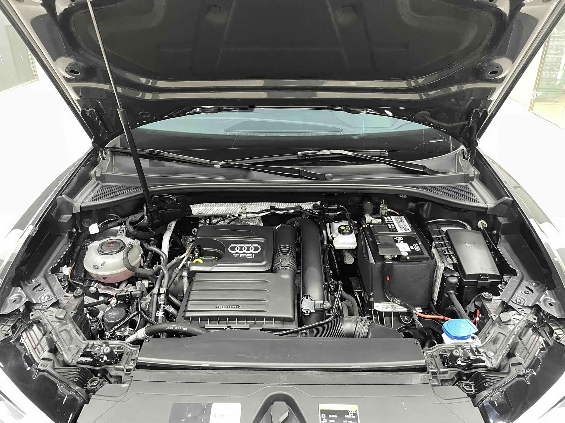 Audi Q3, 2023 19