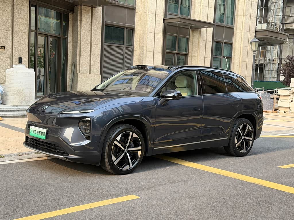 NIO ES7