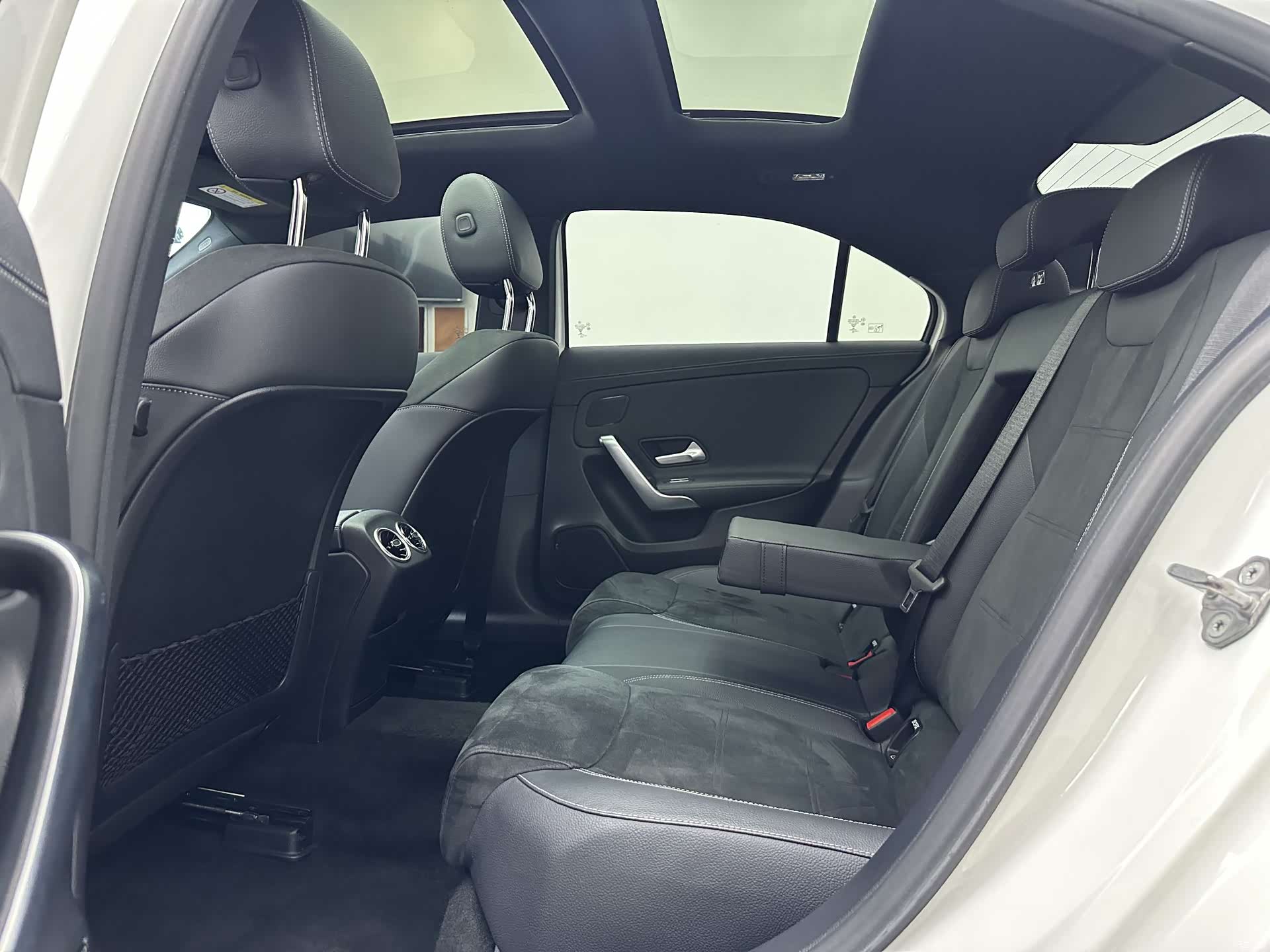 Mercedes-Benz A-Class, 2020 10