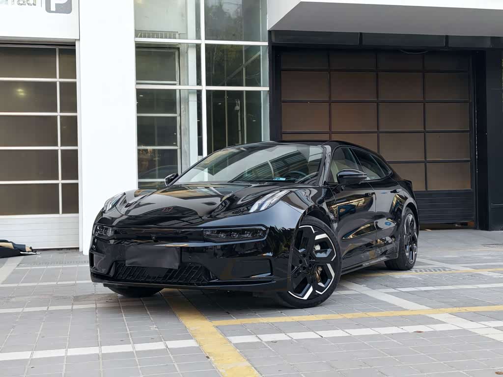Zeekr 001