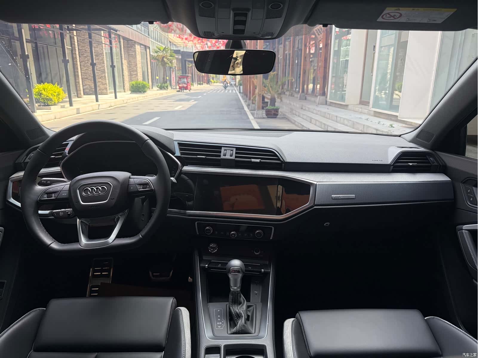 Audi Q3, 2024 все фото