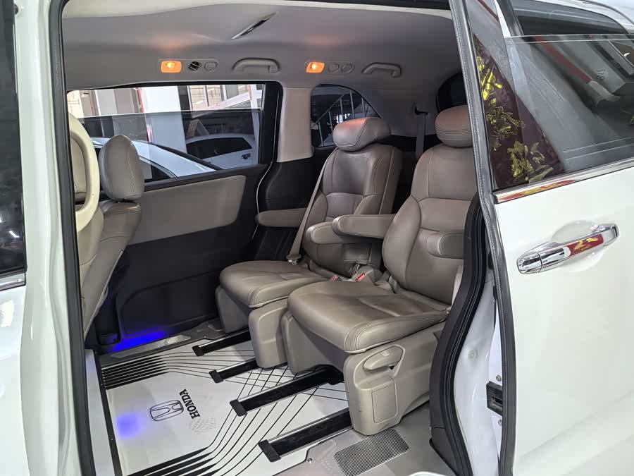 Honda Odyssey 2016, фото 8
