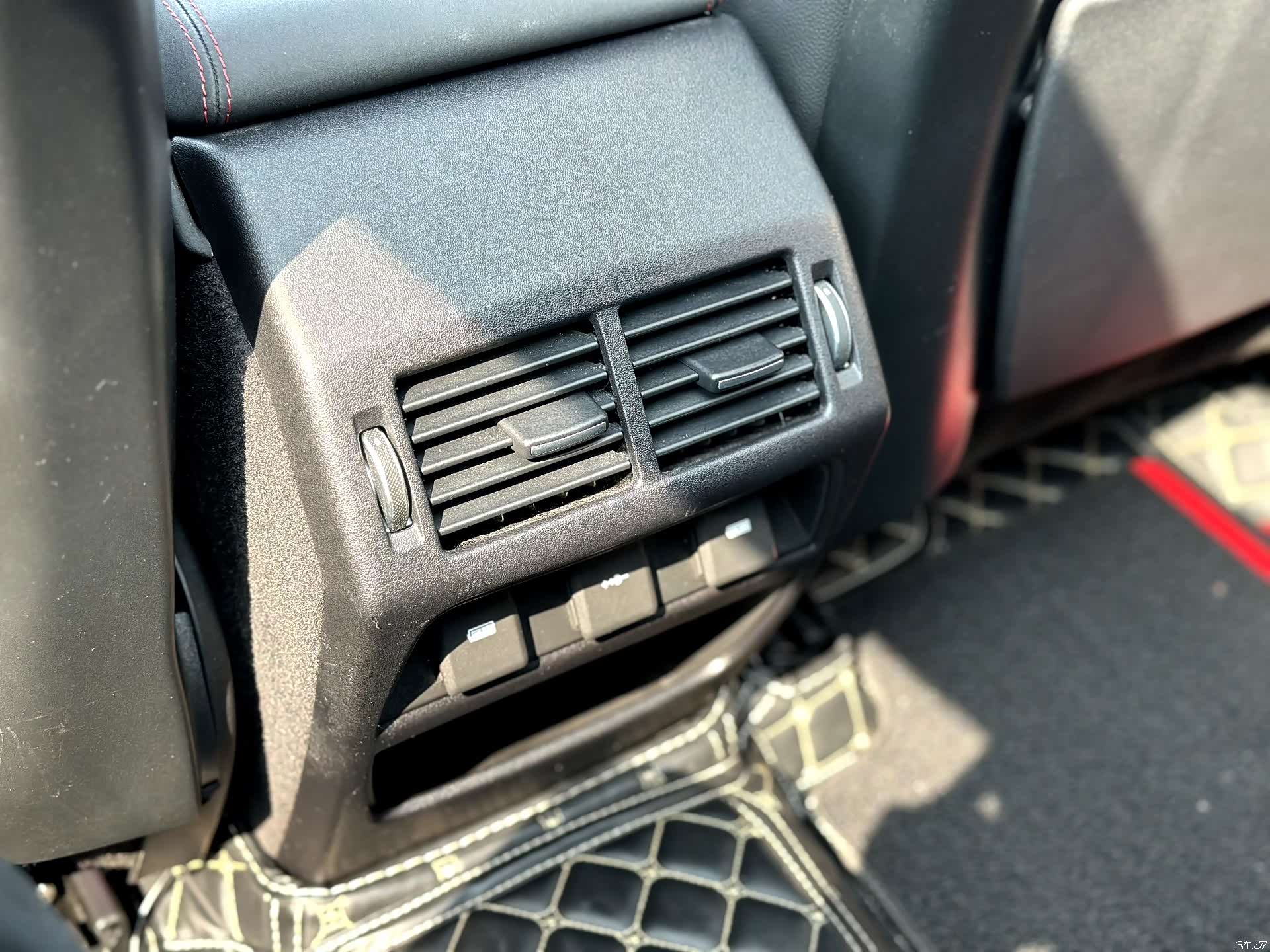 Land Rover Discovery, 2022 16