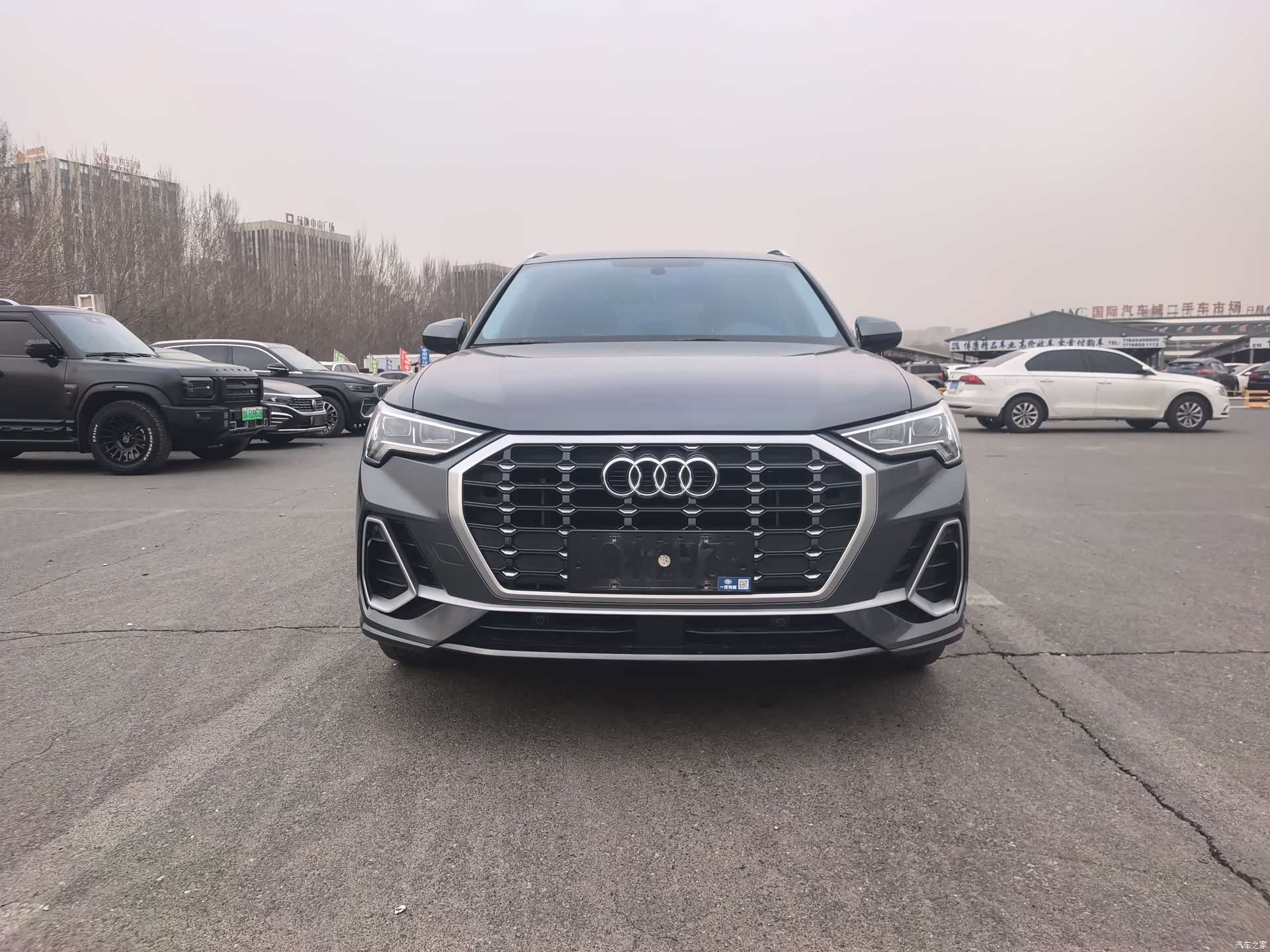 Audi Q3, 2022 2