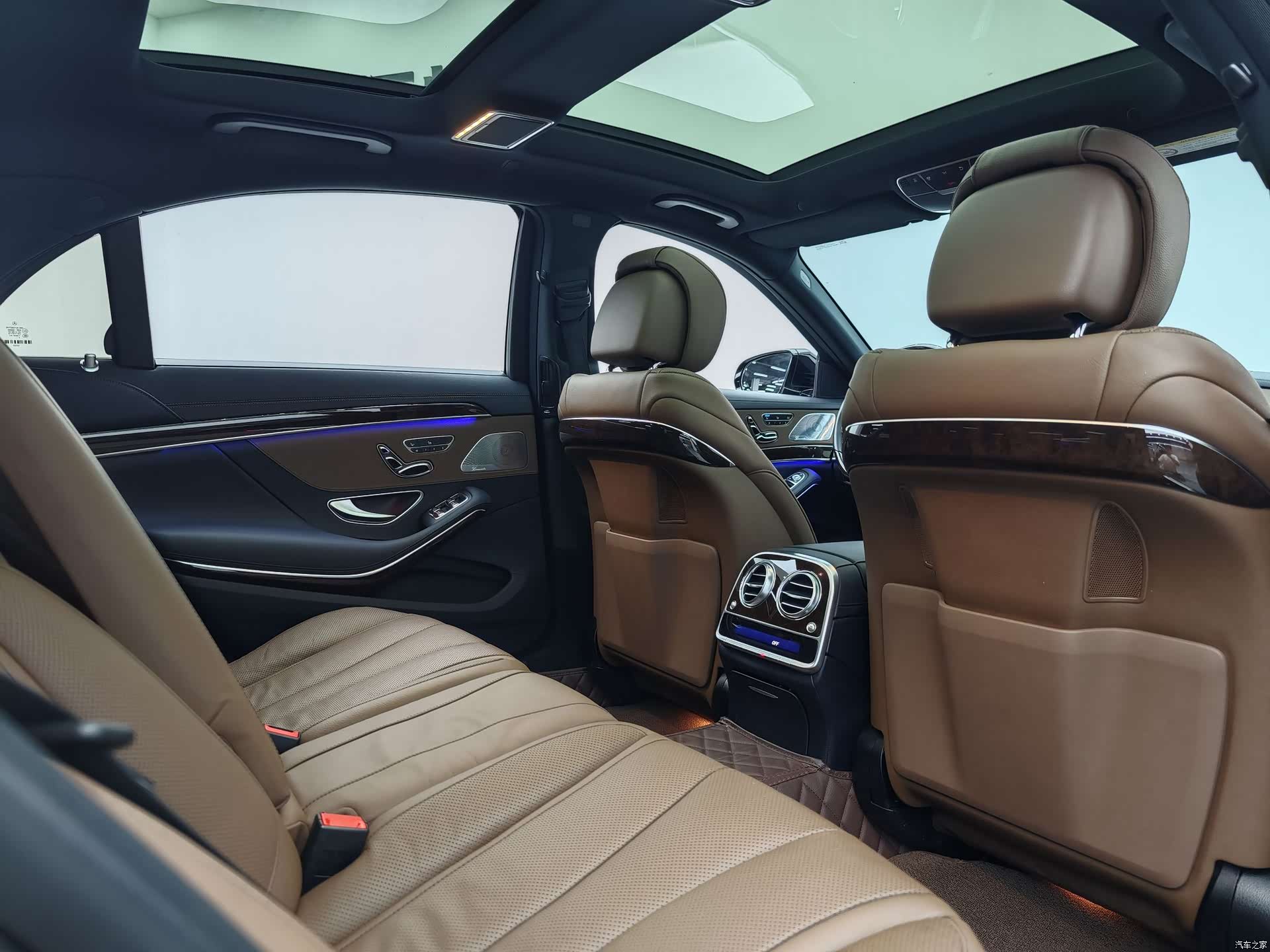Mercedes-Benz S-Class, 2020 22