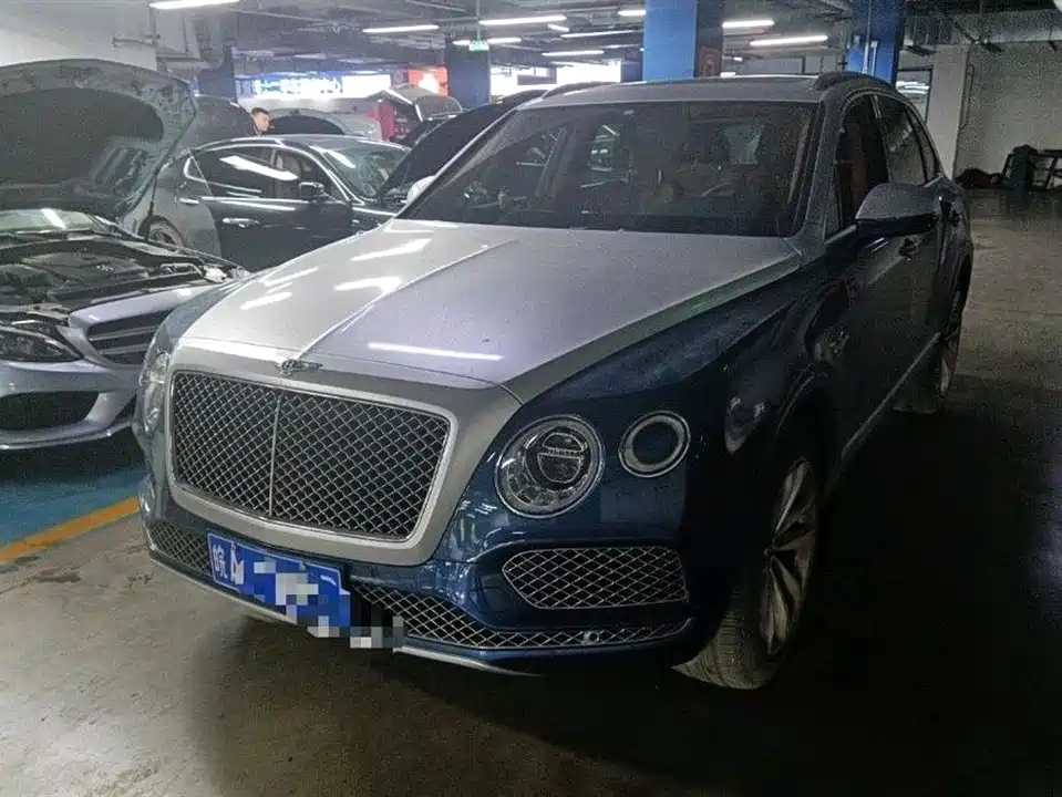 Bentley Tim Yue