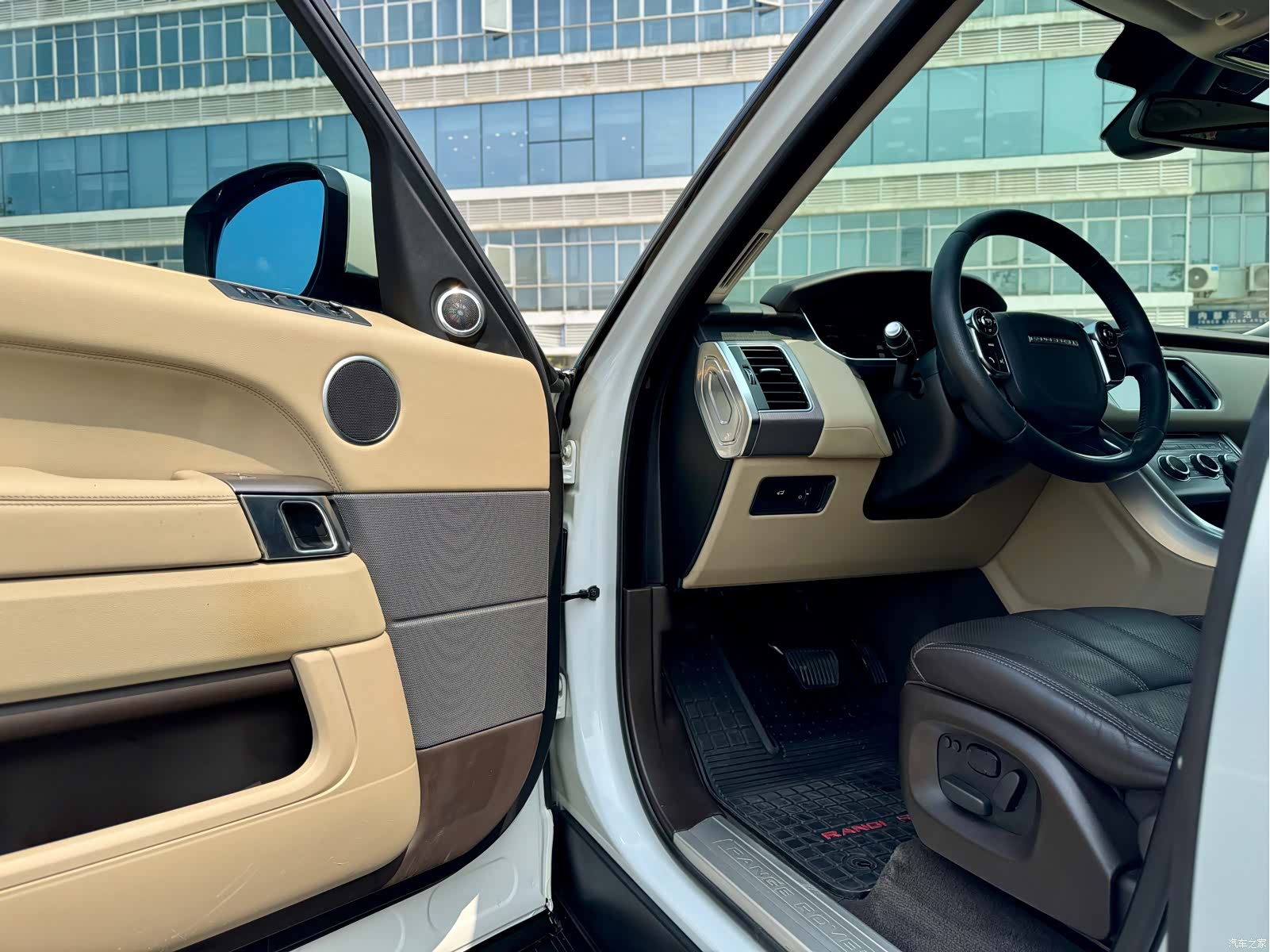 Land Rover Range Rover, 2015 все фото