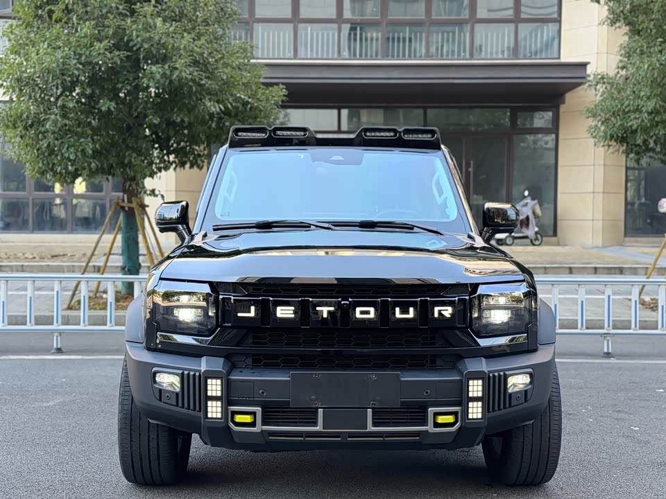 Jetour traveler