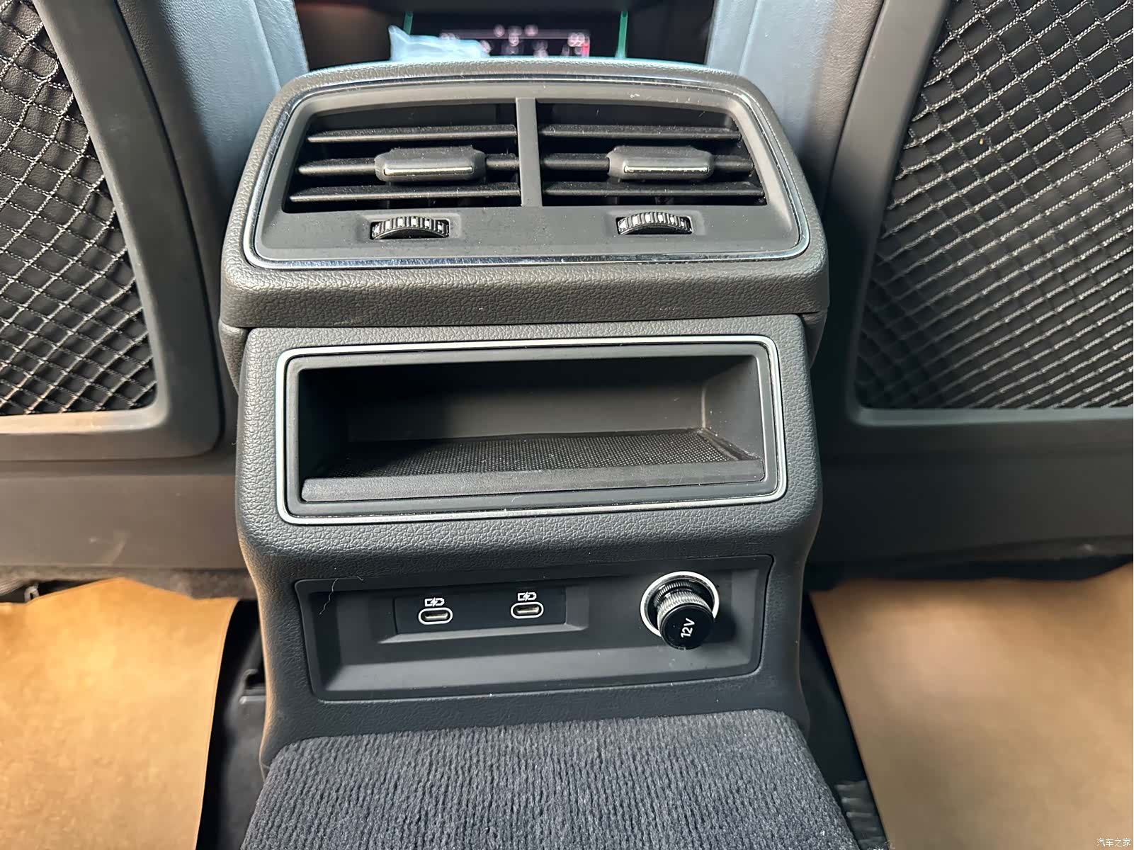 Audi A6L, 2024 11