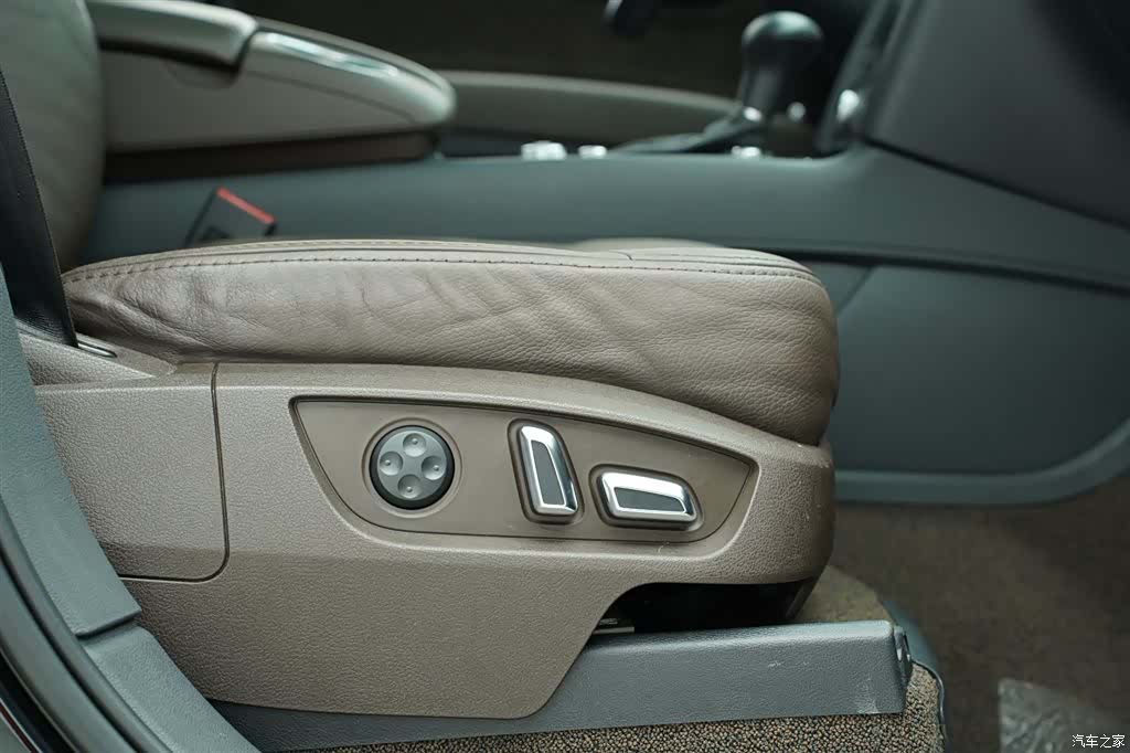 Audi Q7, 2012 29