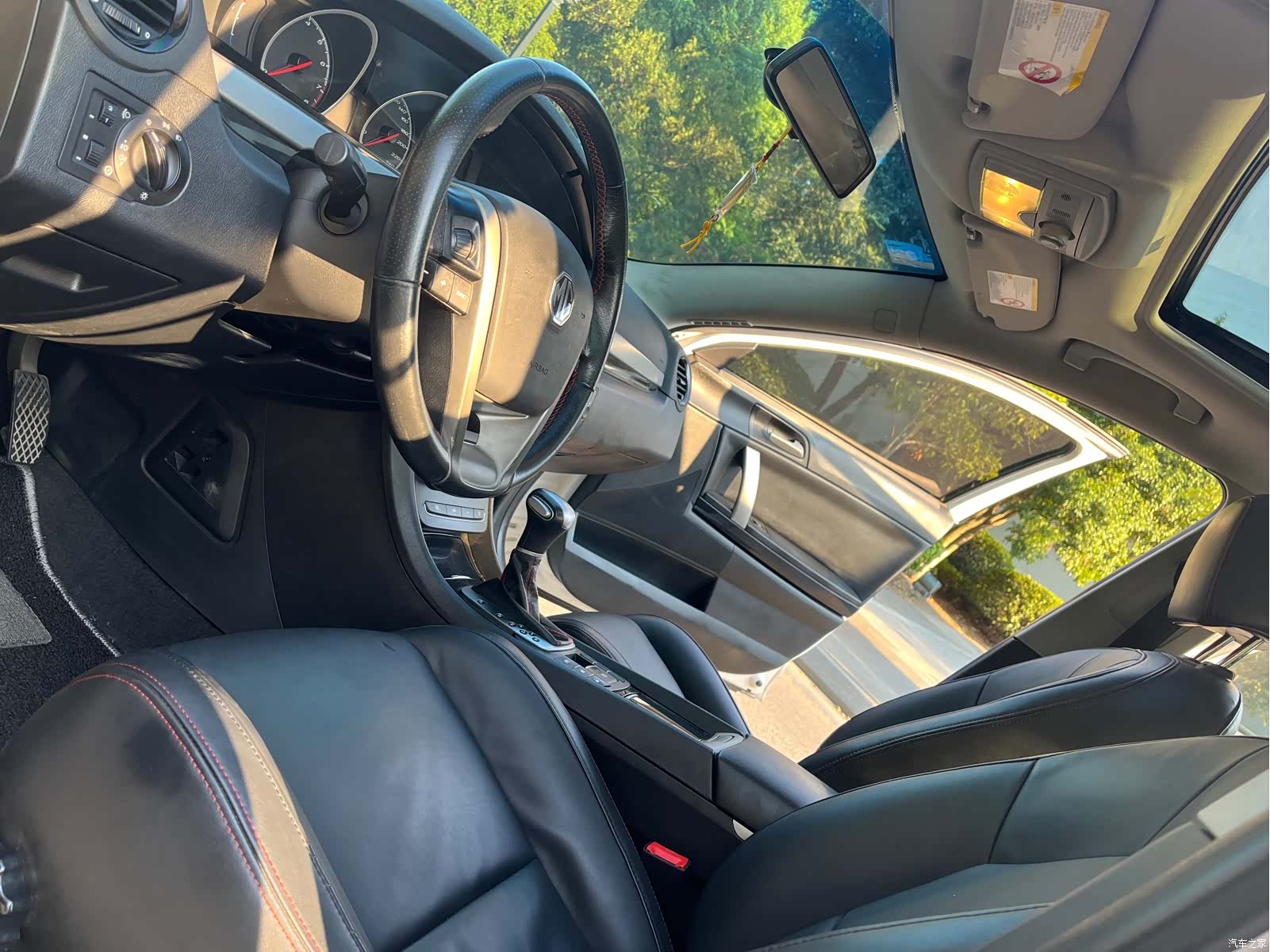 MG MG6, 2013 7