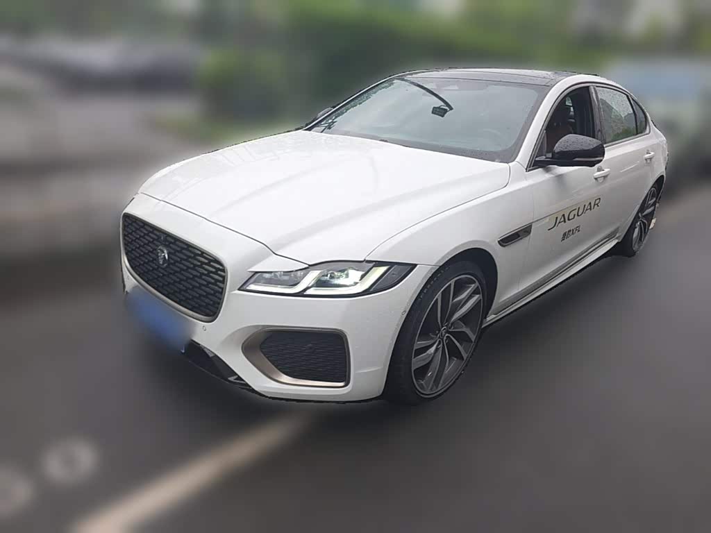 Jaguar XFL