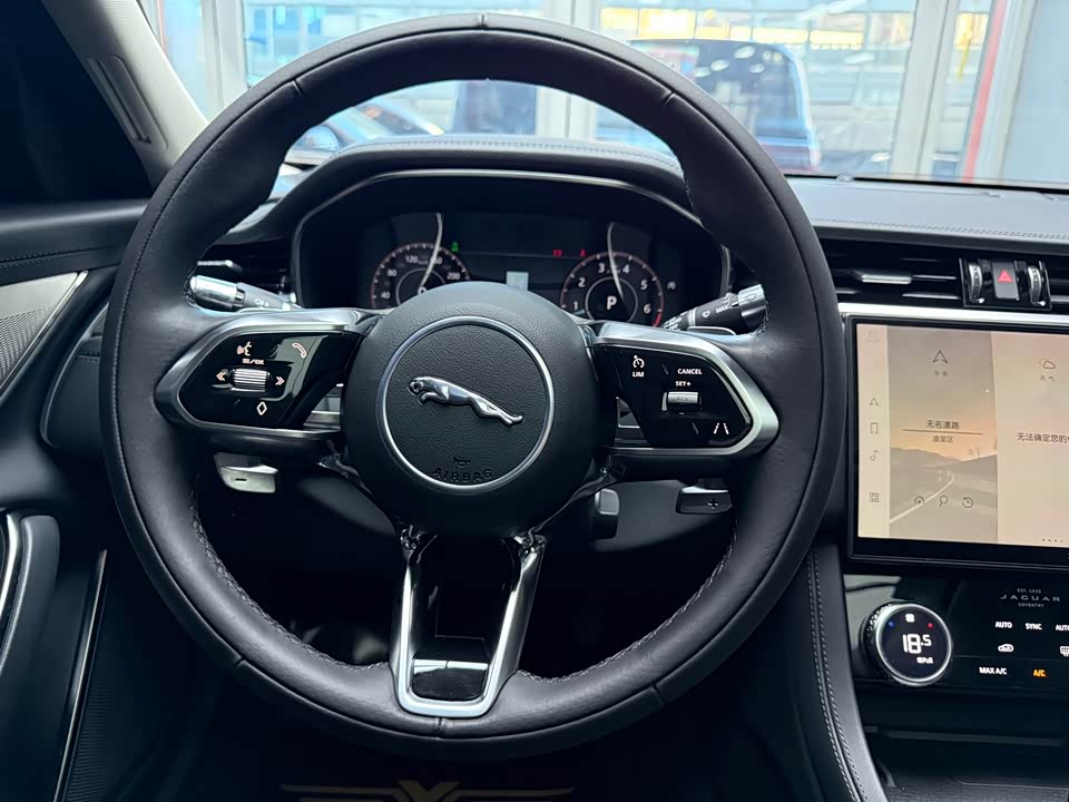 Jaguar XFL Jaguar XFL