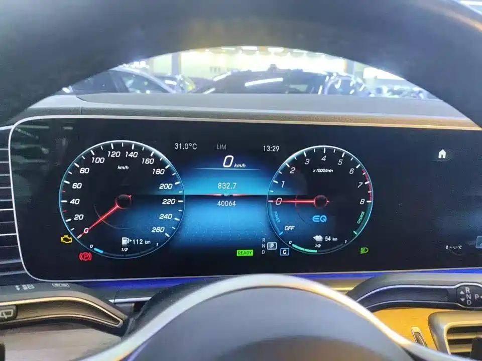 Mercedes-Benz GLE Mercedes-Benz GLE