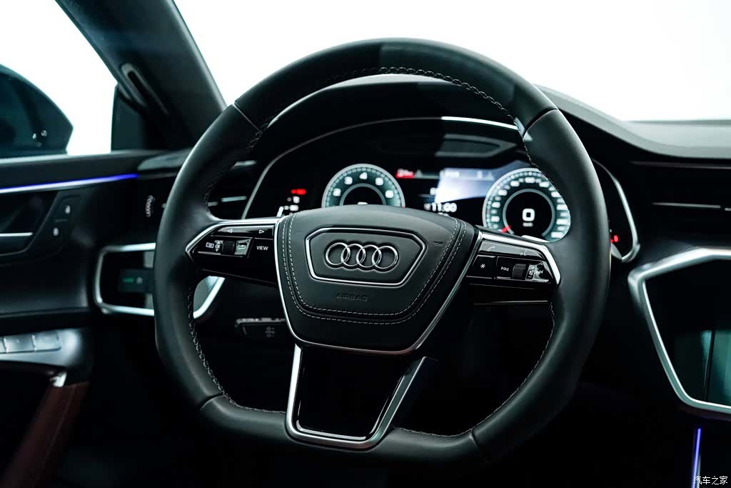 Audi A7L, 2024 15