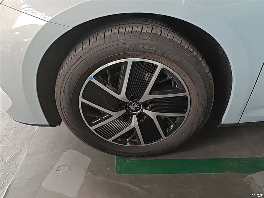 BYD Qin, 2025 23