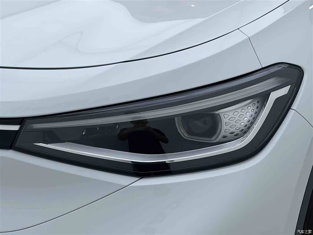 Volkswagen ID.4, 2025 10