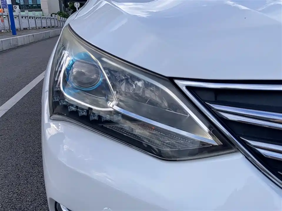 BYD Song