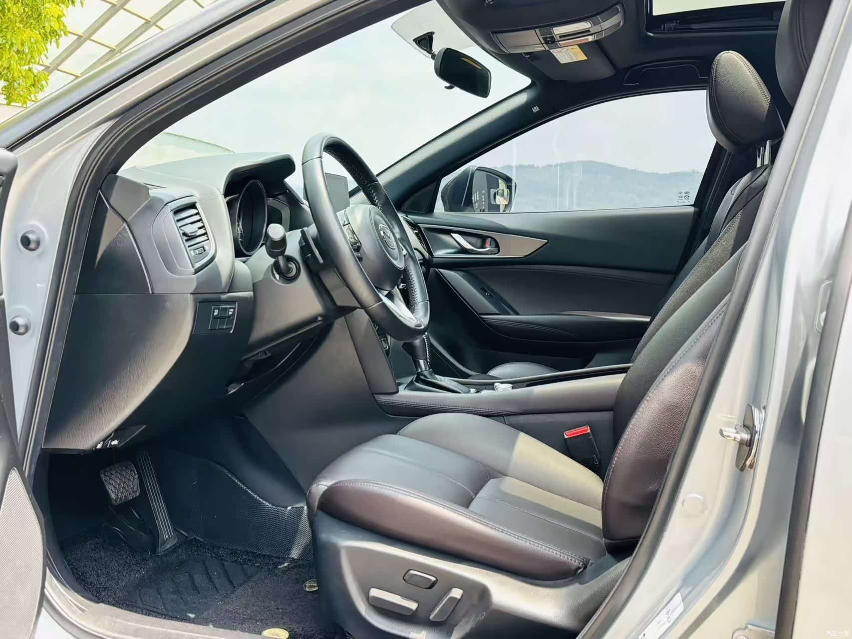 Mazda CX-4, 2020 12