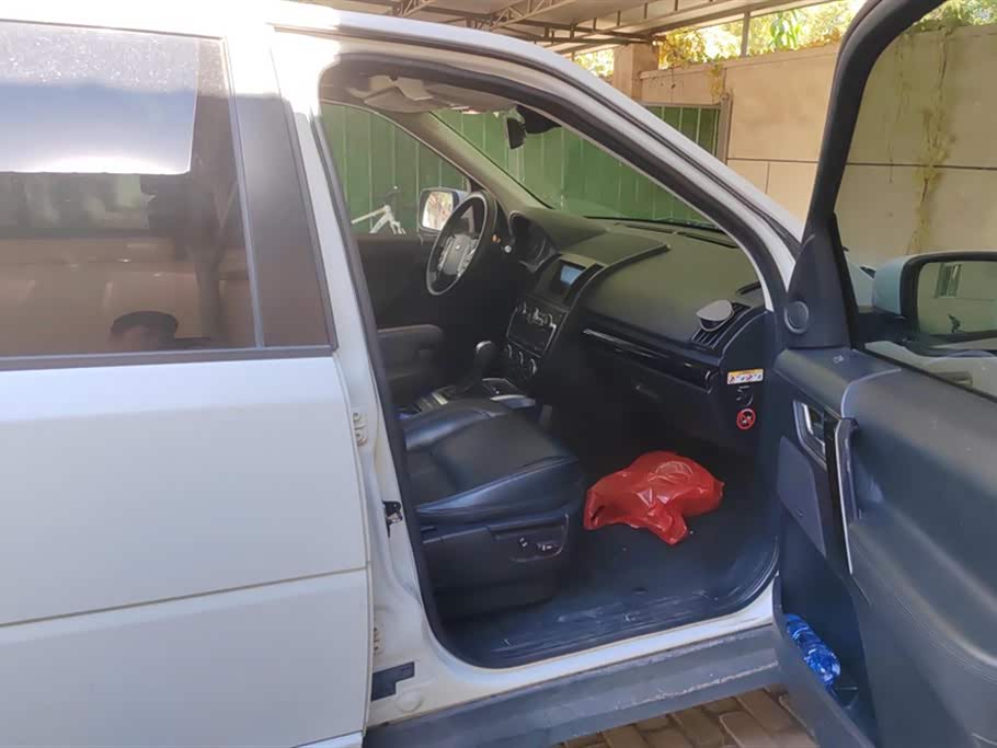 Land Rover Freelander 2