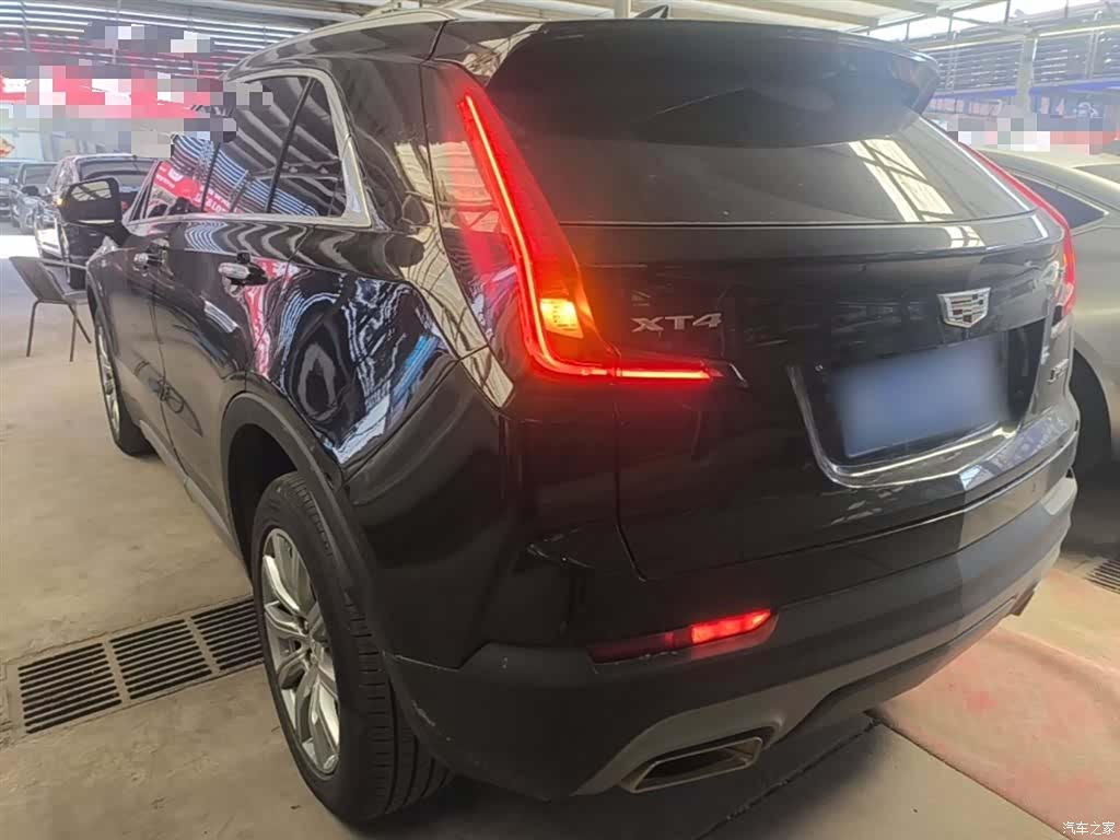 Cadillac XT4, 2021 все фото