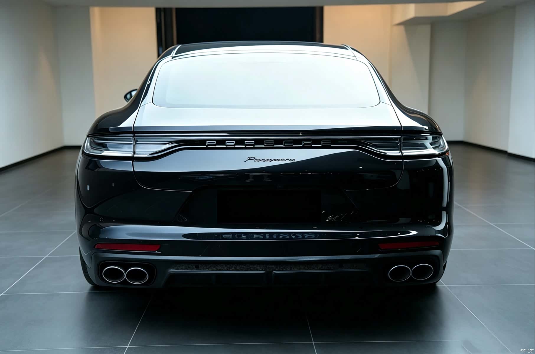 Porsche Panamera, 2023 4