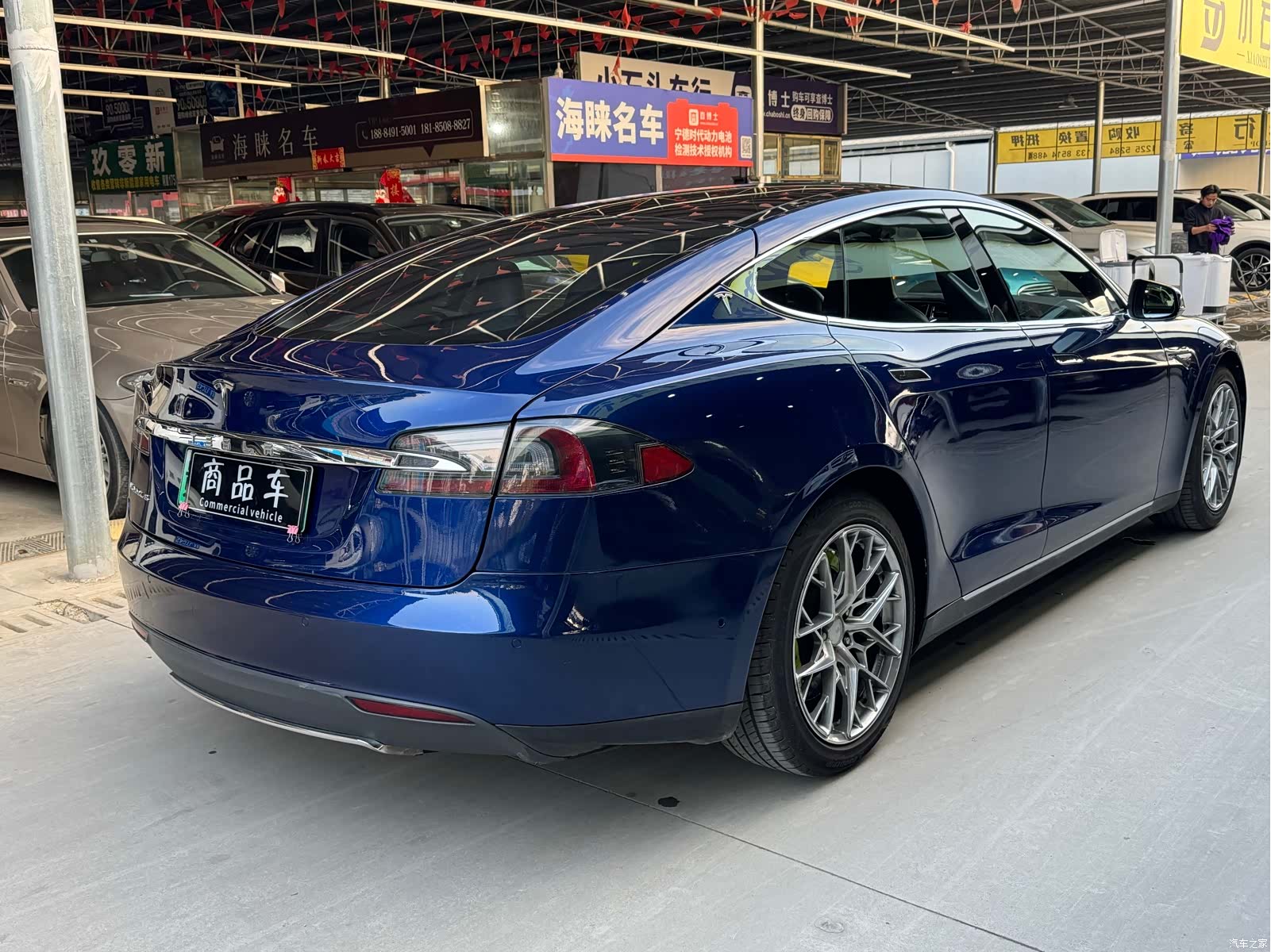 Tesla Model S, 2016 13