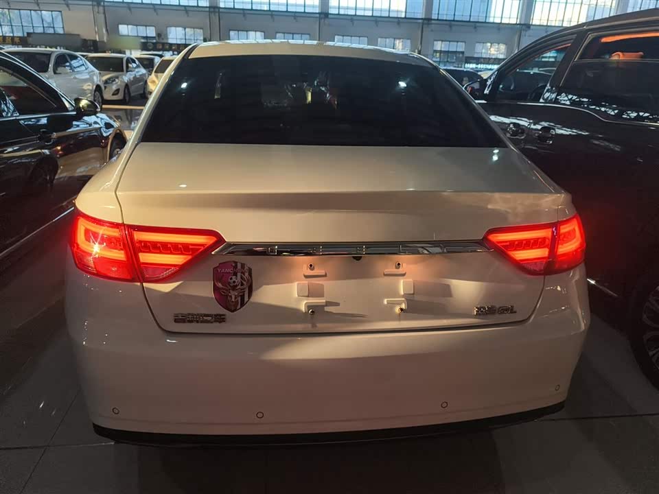 Geely Emgrand GL