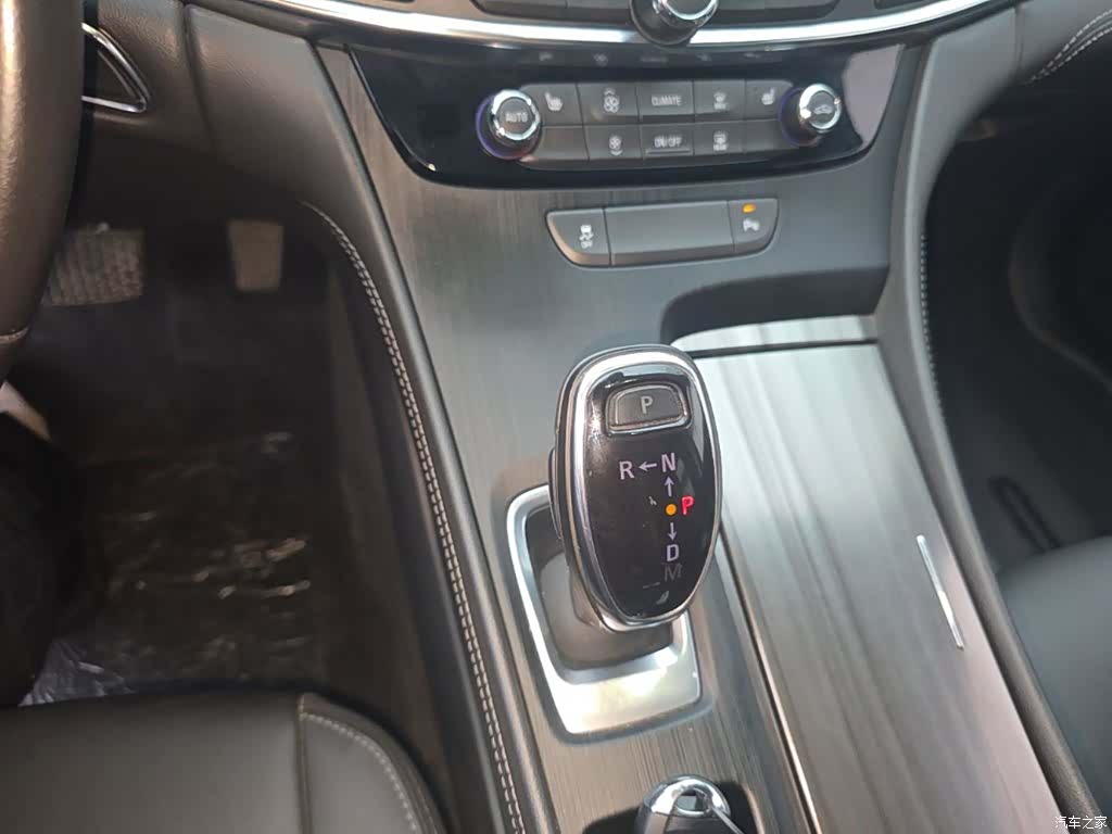 Buick LaCrosse, 2023 21