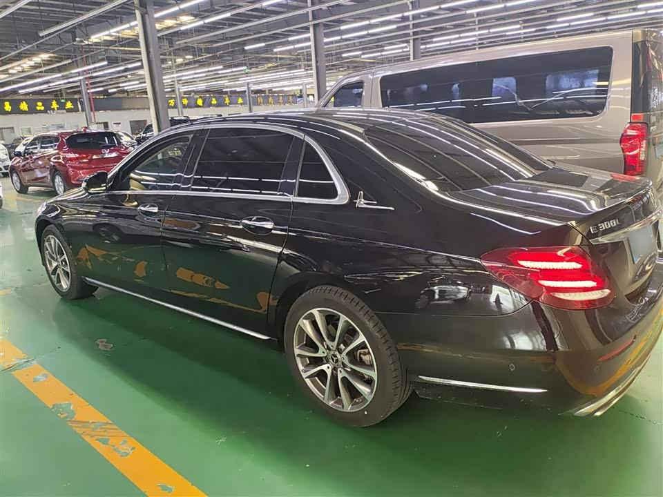 Mercedes-Benz E-class Mercedes-Benz E-class