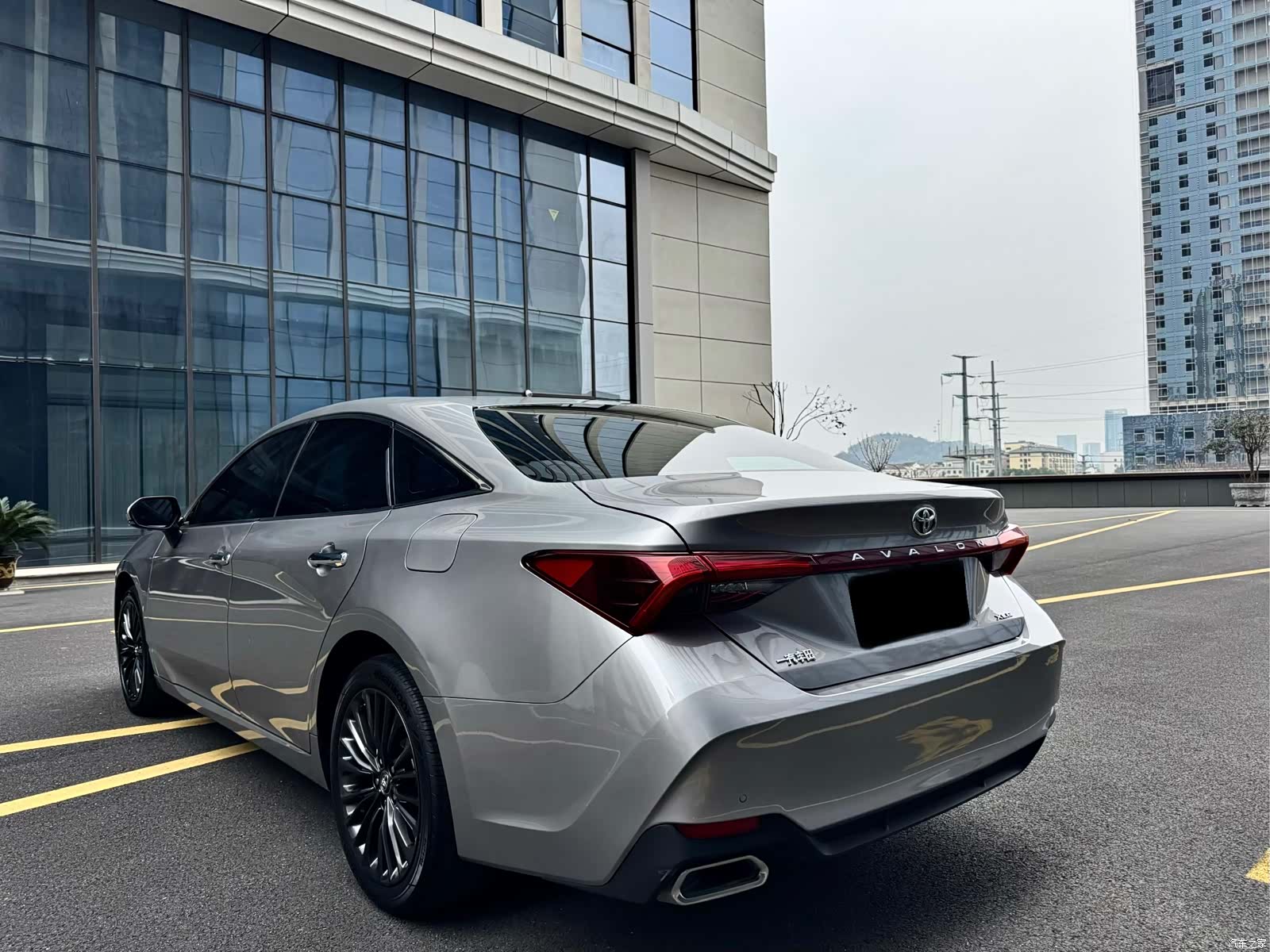 Toyota Avalon, 2020 7