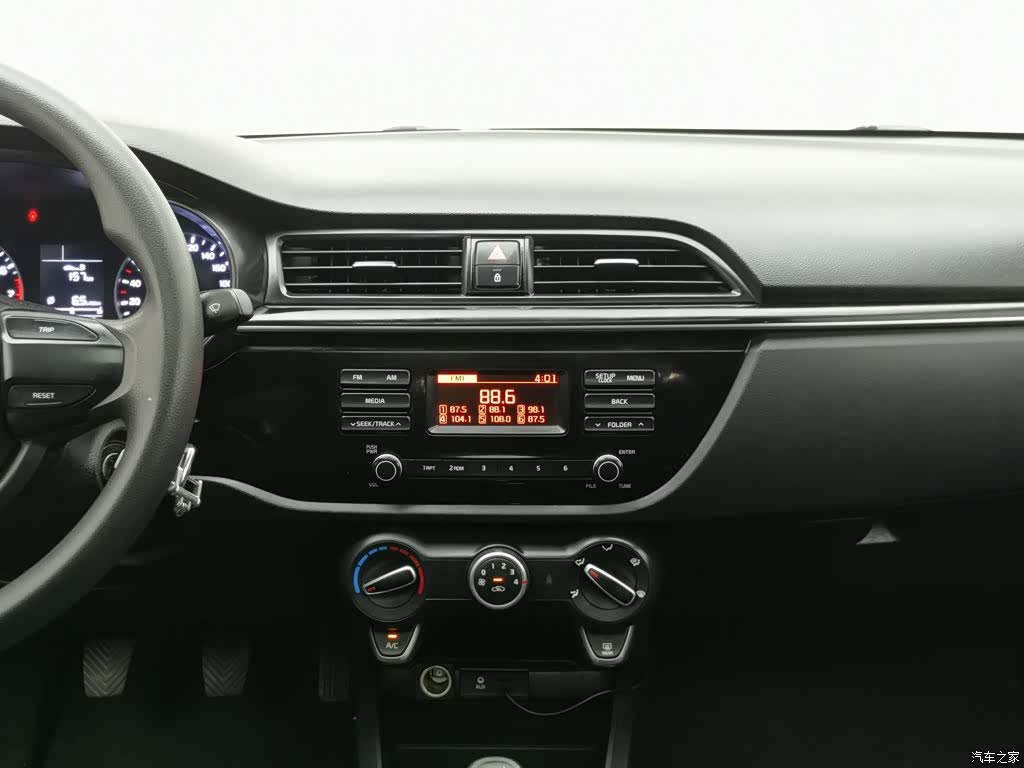 Kia K2, 2018 12