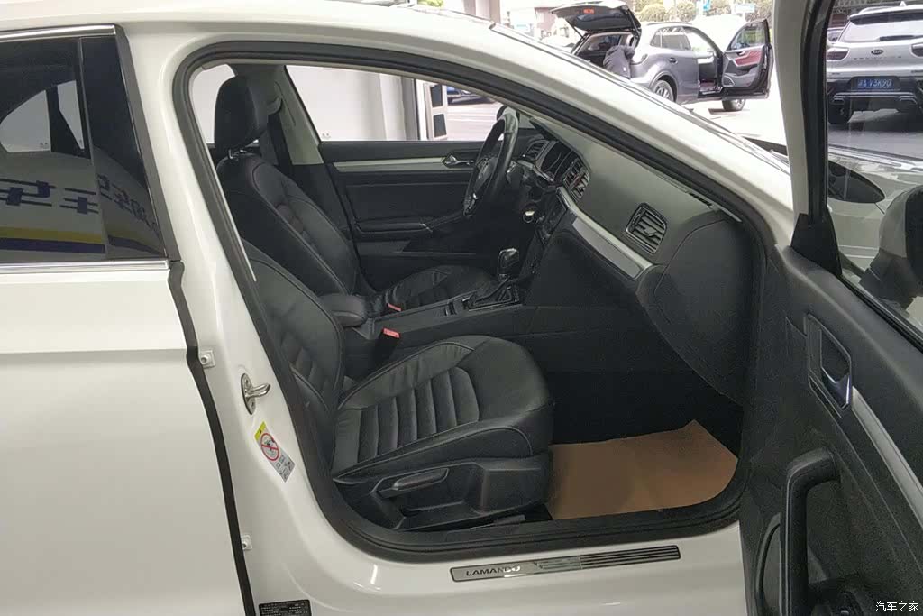 Volkswagen Lamando, 2017 8