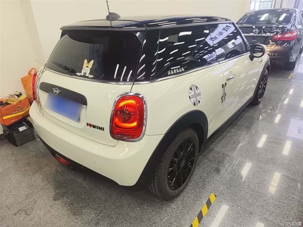 Mini ONE, 2020 7