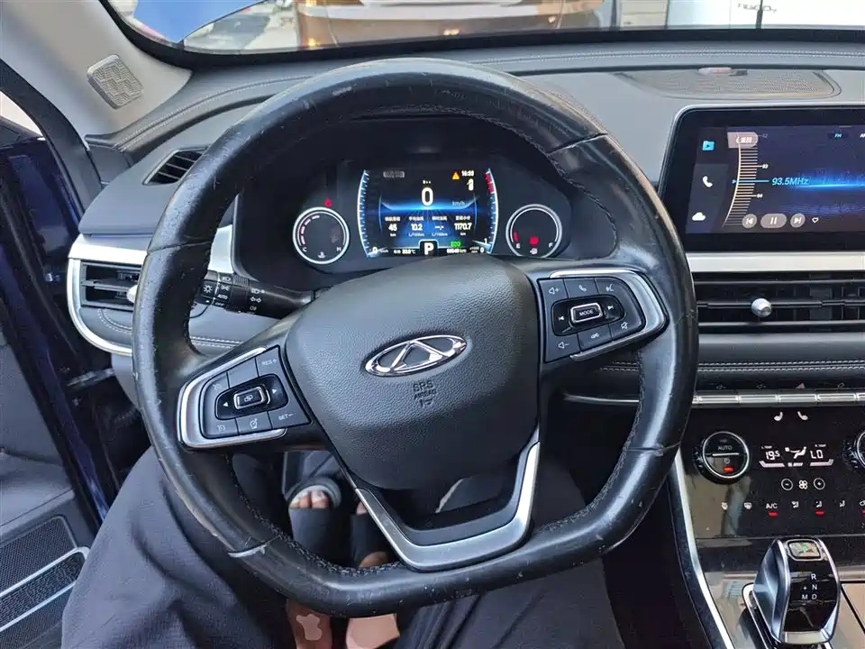 Chery Tiggo 8