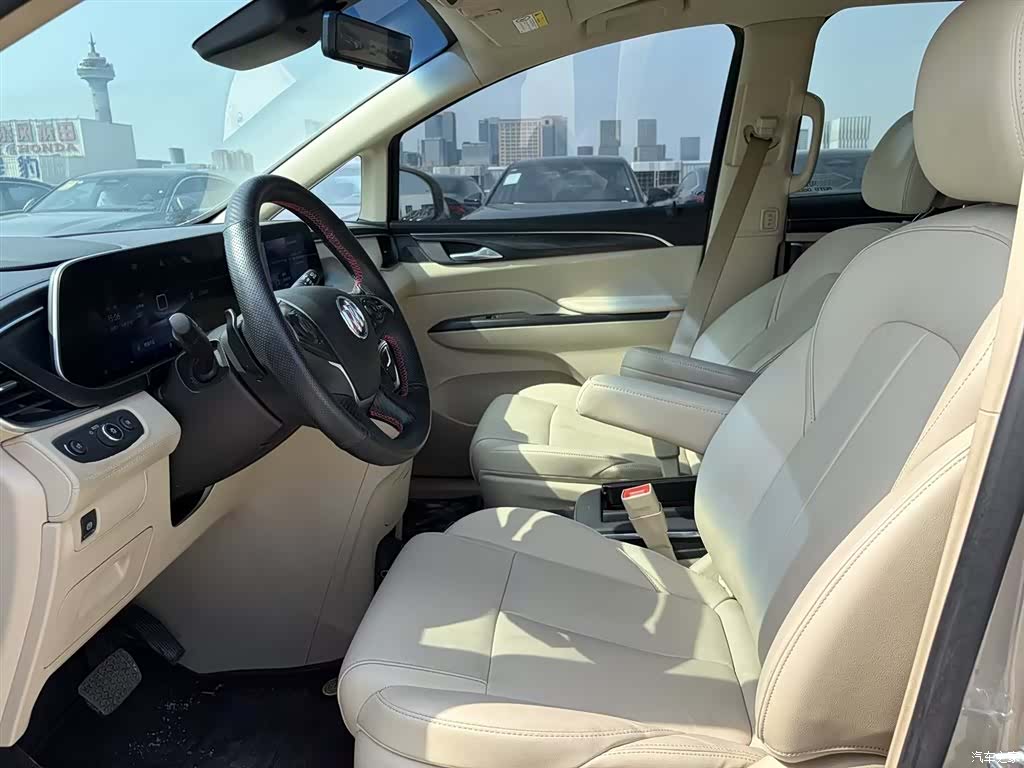 Buick GL8, 2023 12