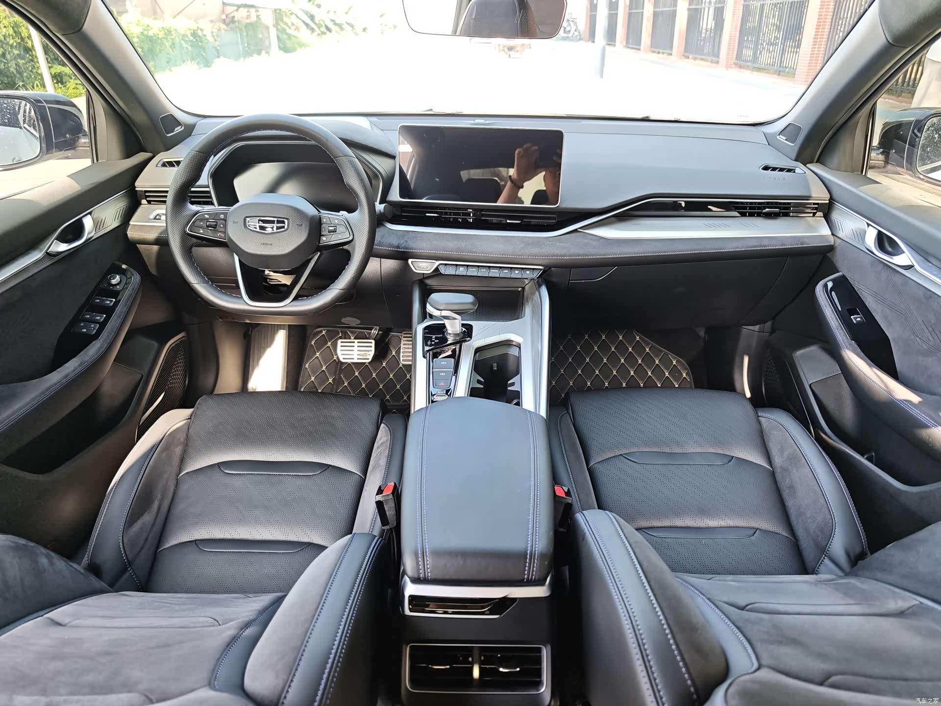 Geely Preface, 2024 7