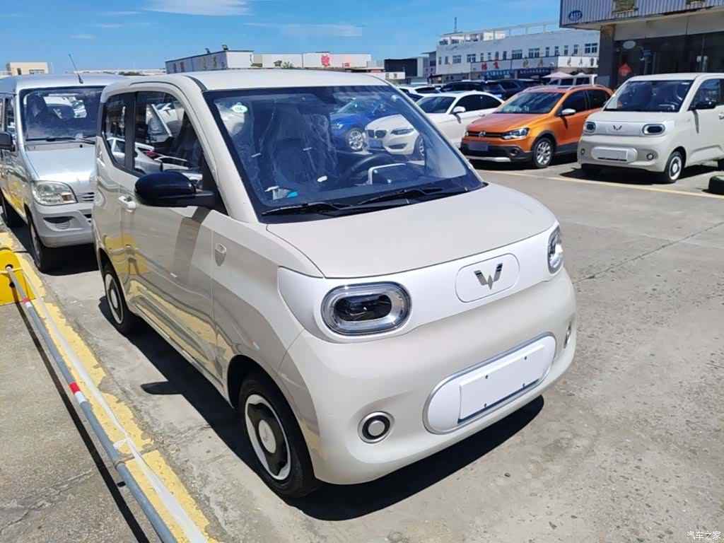 Wuling MINIEV, 2026 4