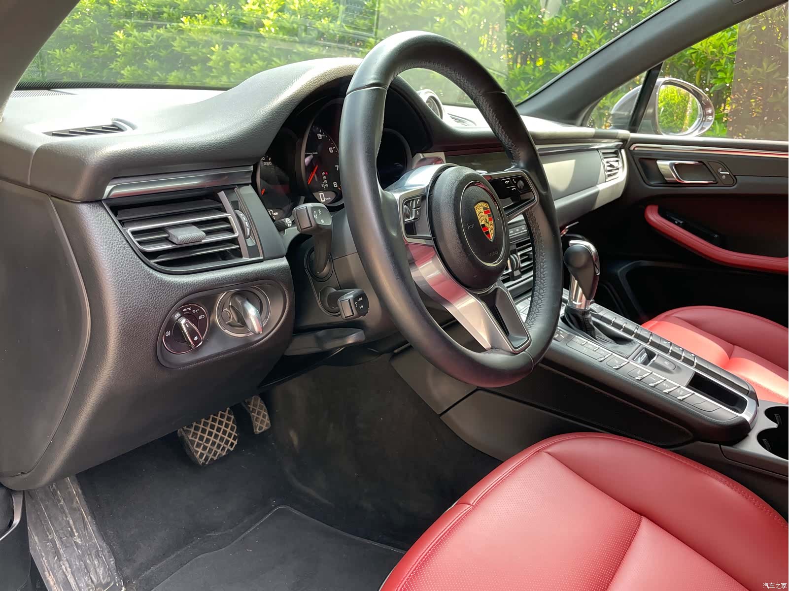 Porsche Macan, 2019 10