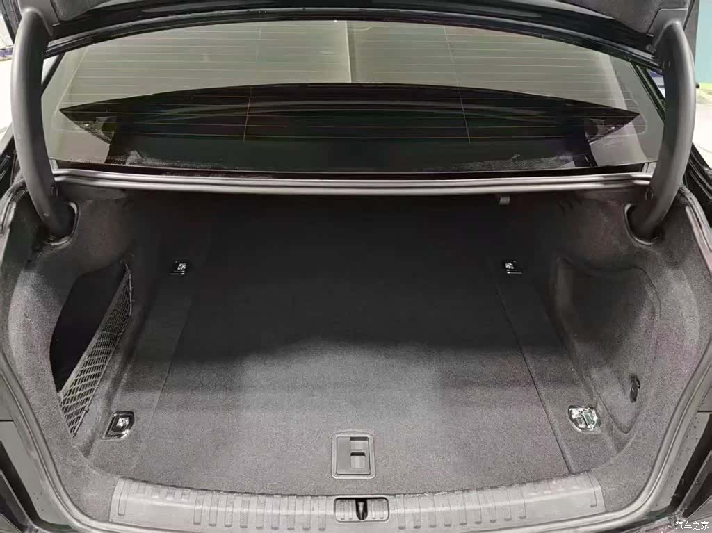 Audi A6L, 2023 17