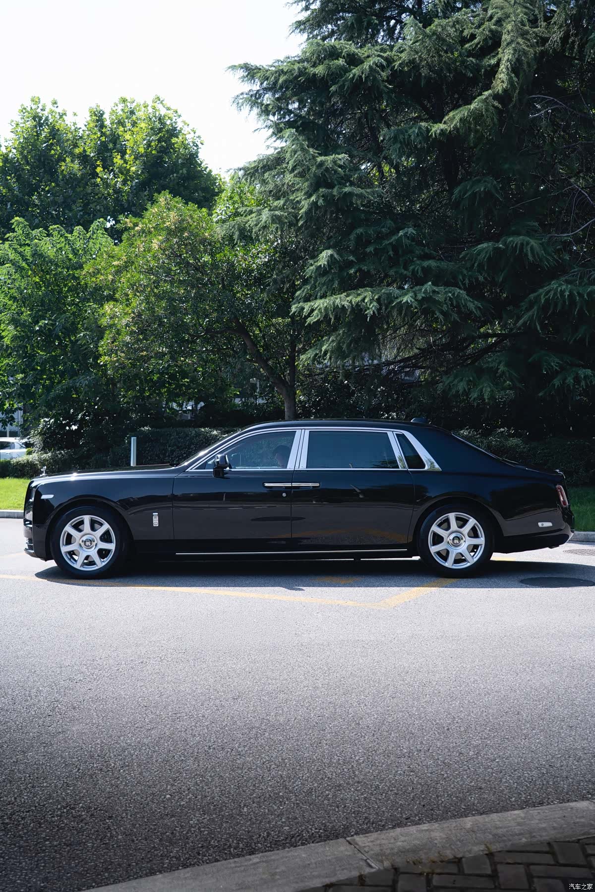 Rolls-Royce Phantom, 2020 19