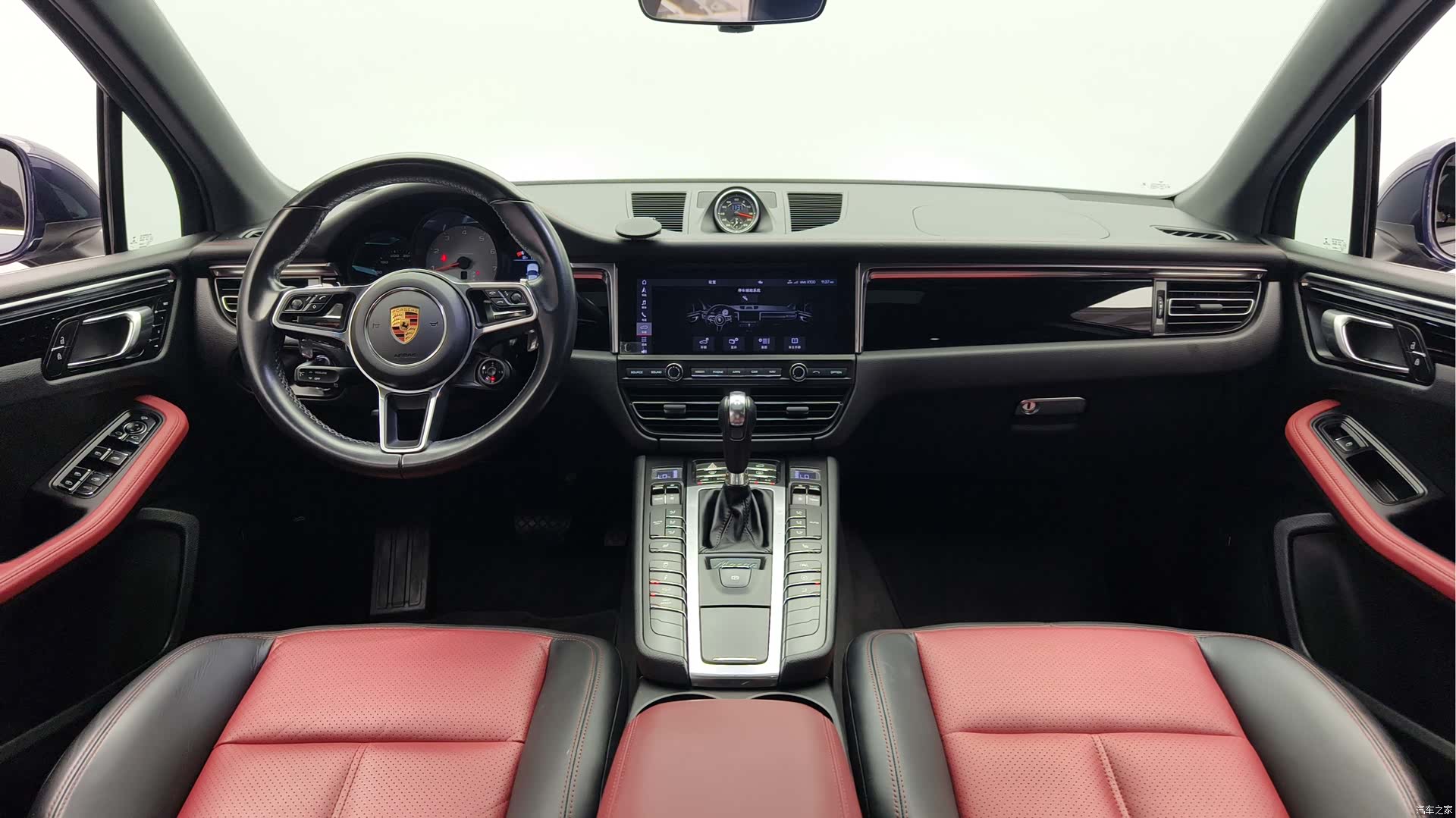 Porsche Macan, 2020 12