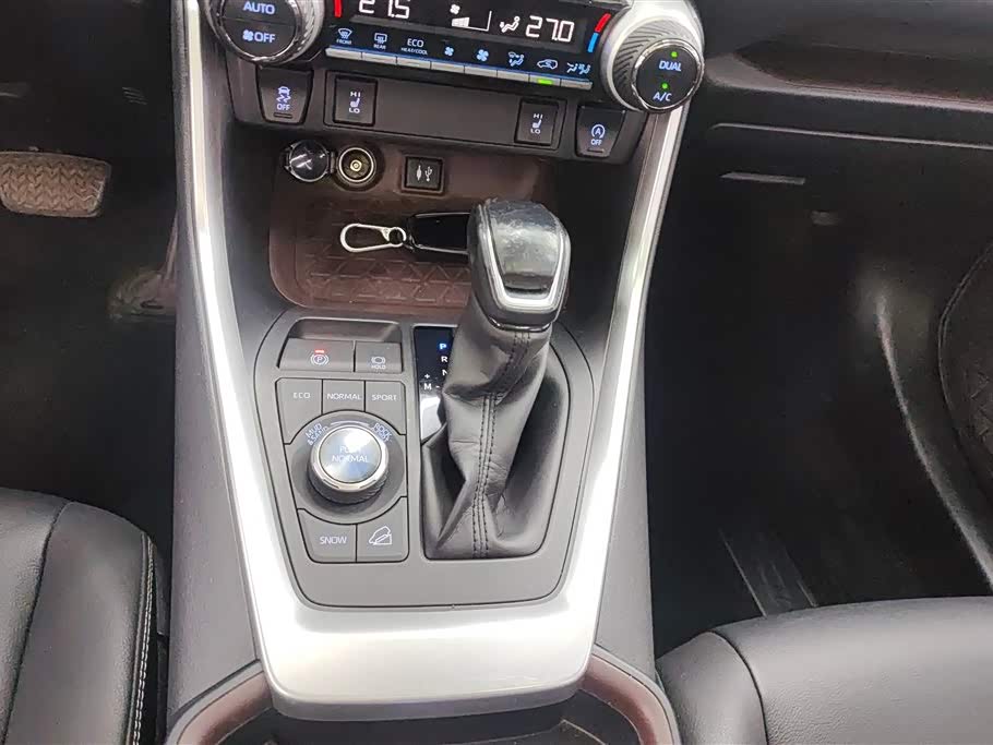 Toyota RAV4 Rongfang