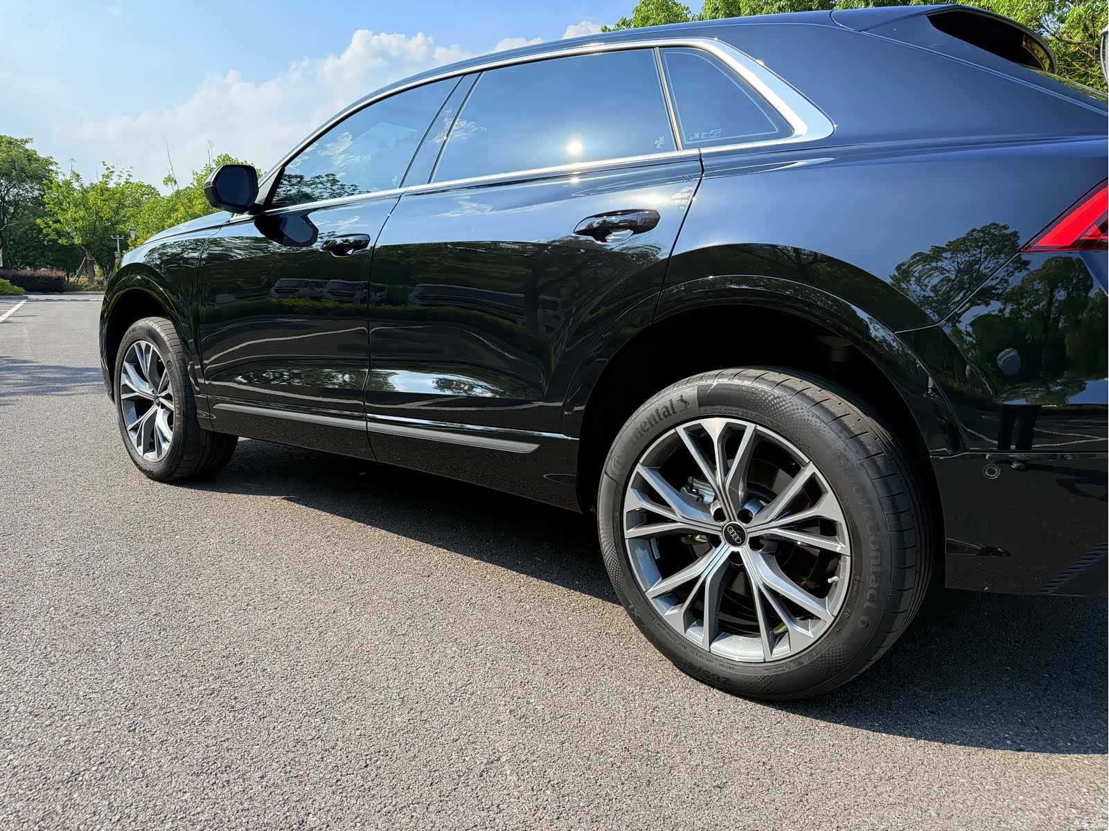 Audi Q8, 2024 7
