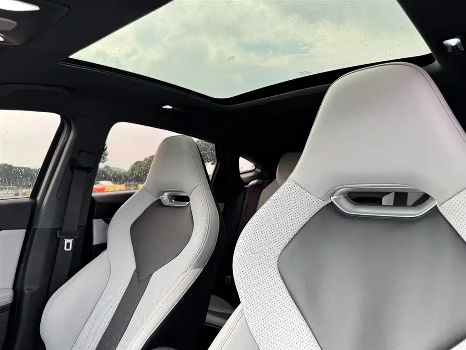 Changan UNI-V Smart iDD