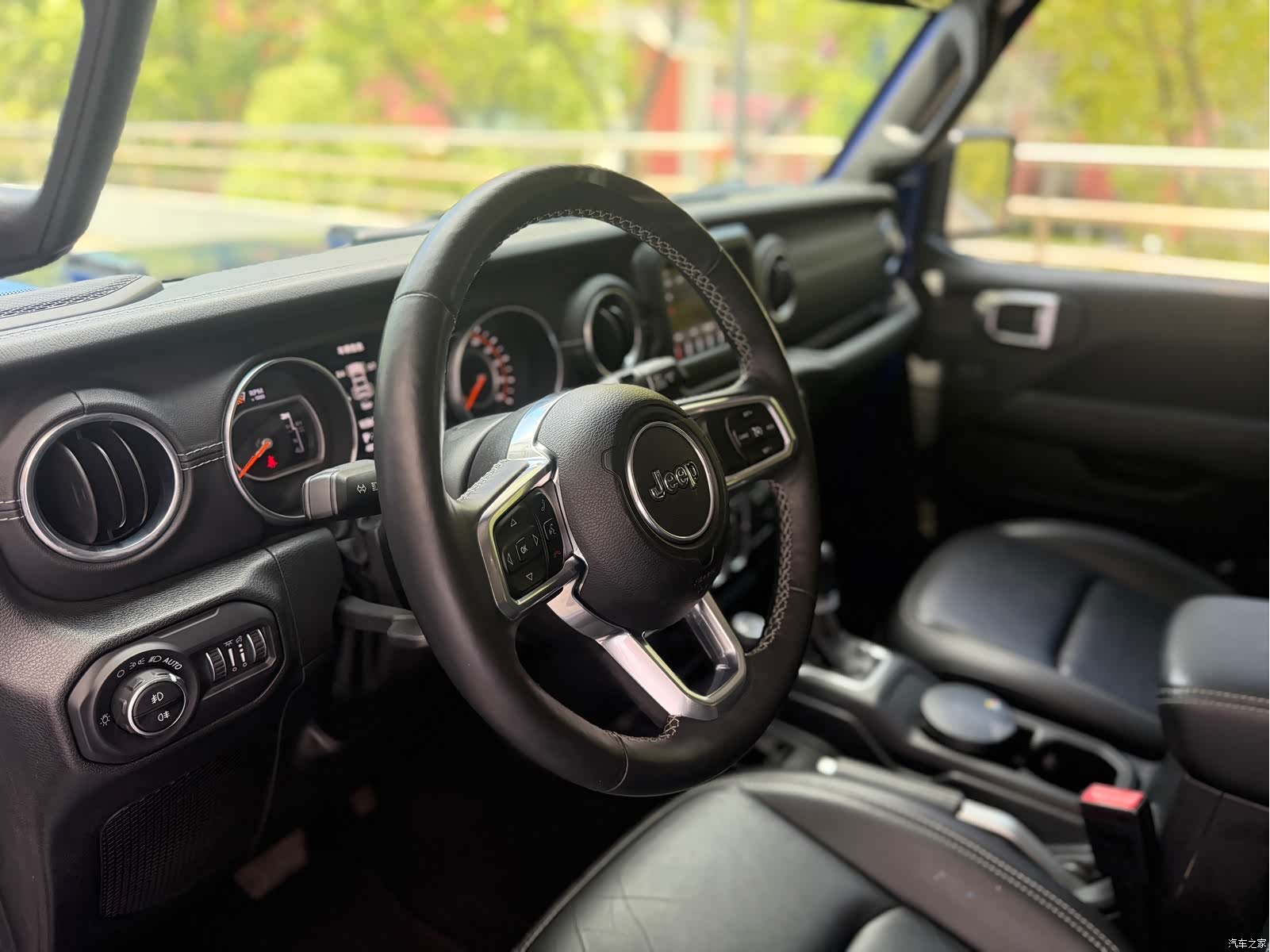 Jeep Wrangler, 2019 10