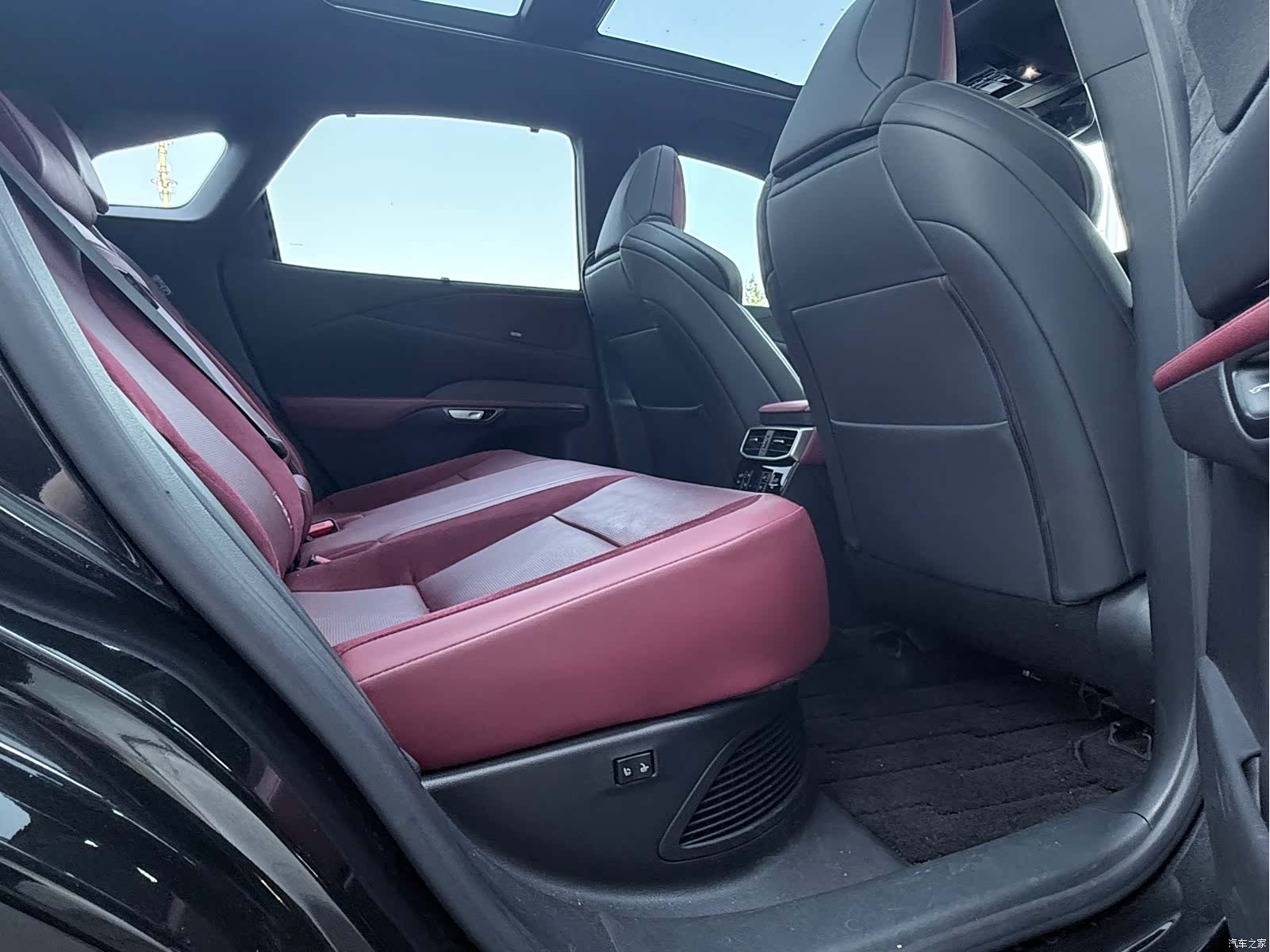 Lexus RX, 2023 15