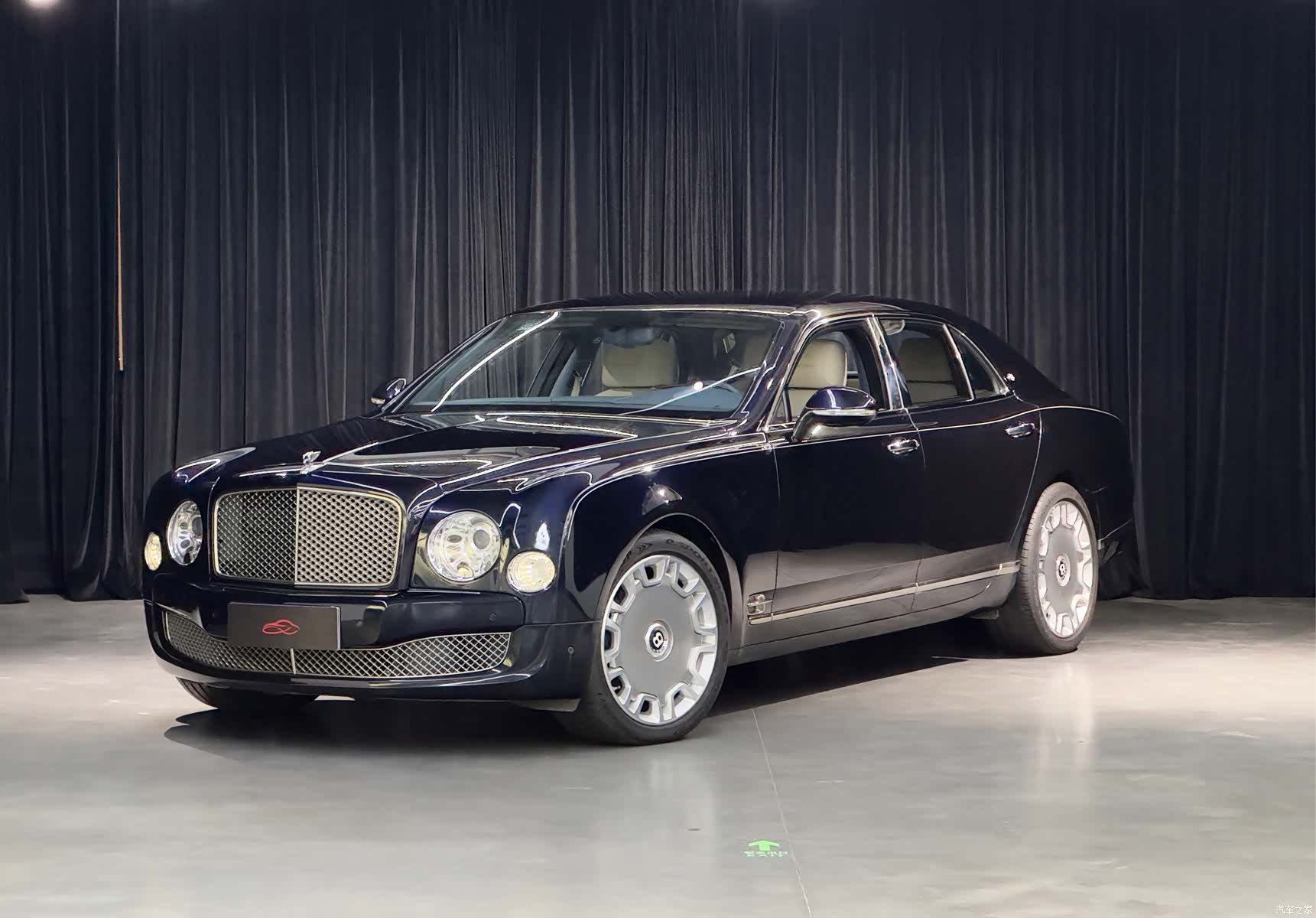 Bentley Mulsanne, 2012 1