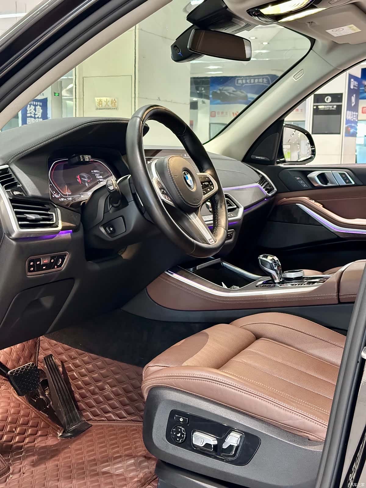 BMW X5, 2021 все фото