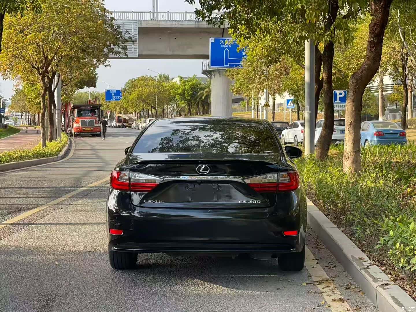 Lexus ES, 2016 все фото